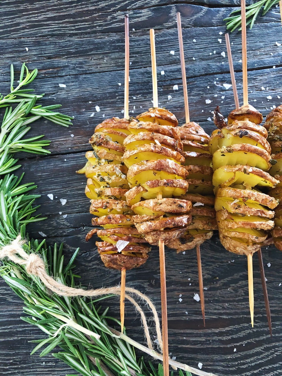 Hasselback kartofler på spyd
