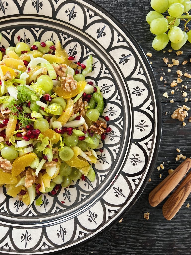 mortensaften-salat-med-appelsin-fennikel-bladselleri-med-mere